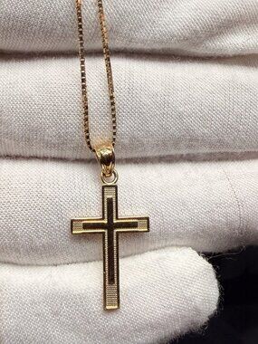 14K Yellow Gold Latin Cross Pendant With 0.8mm Box Chain - 22 inch
